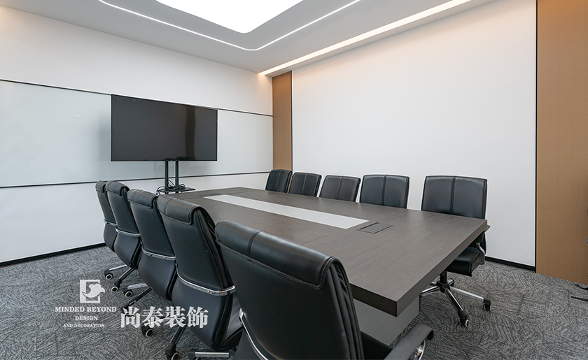 深圳市龍華區(qū)科技公司辦公室裝修效果圖